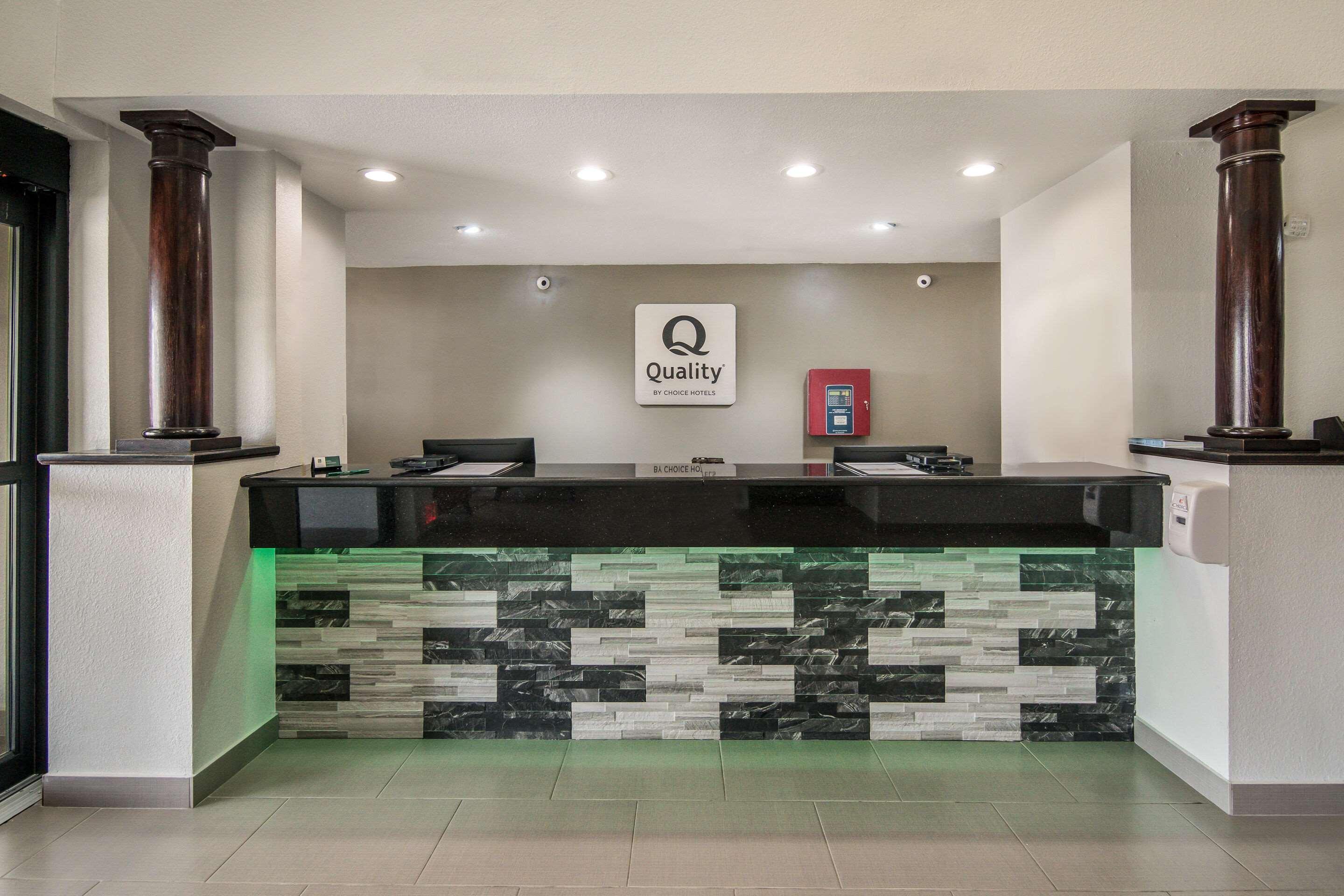 Quality Inn & Suites Fort Worth Ngoại thất bức ảnh
