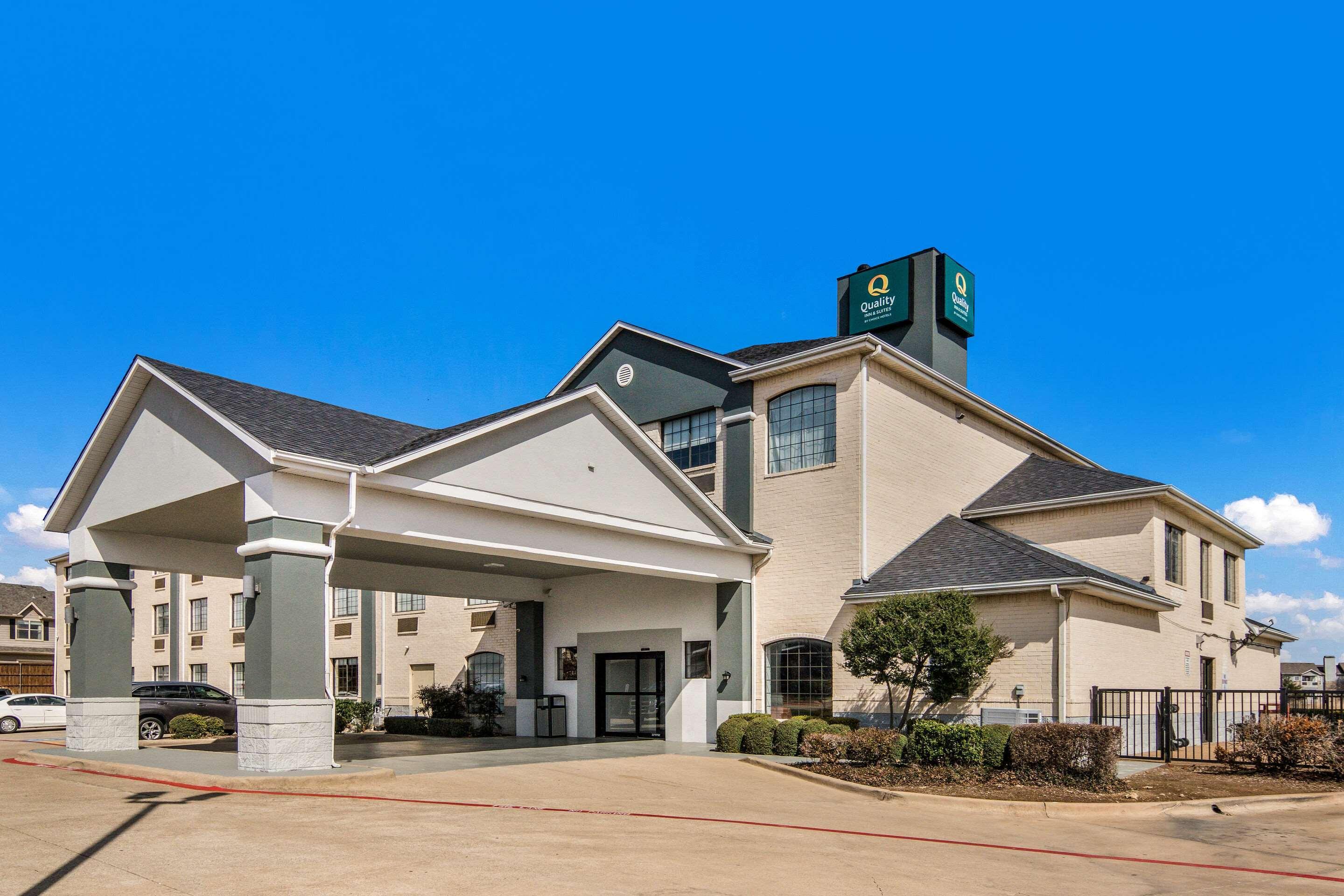 Quality Inn & Suites Fort Worth Ngoại thất bức ảnh