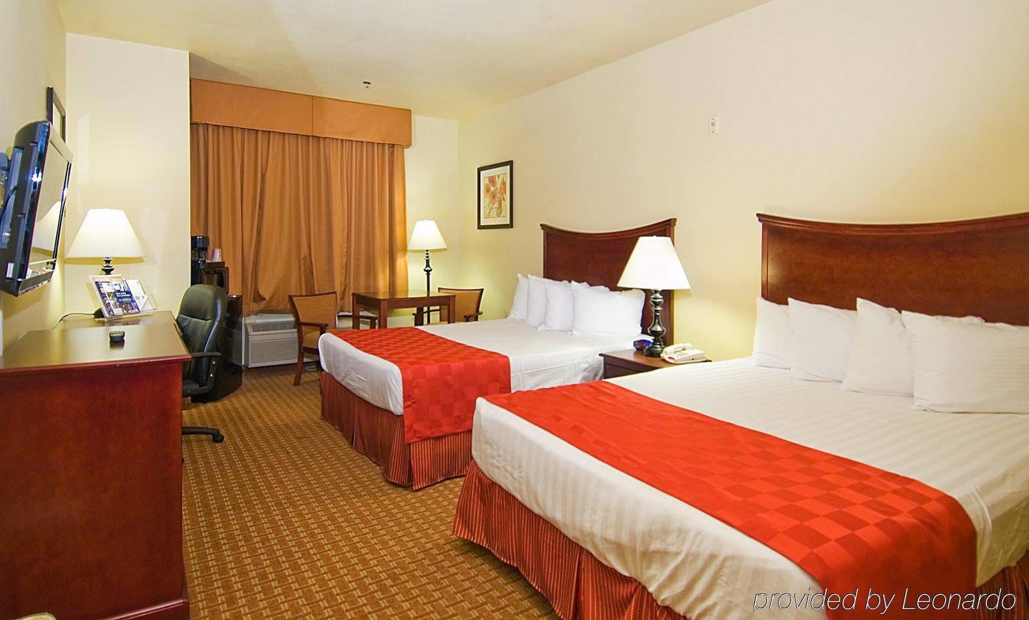 Quality Inn & Suites Fort Worth Phòng bức ảnh