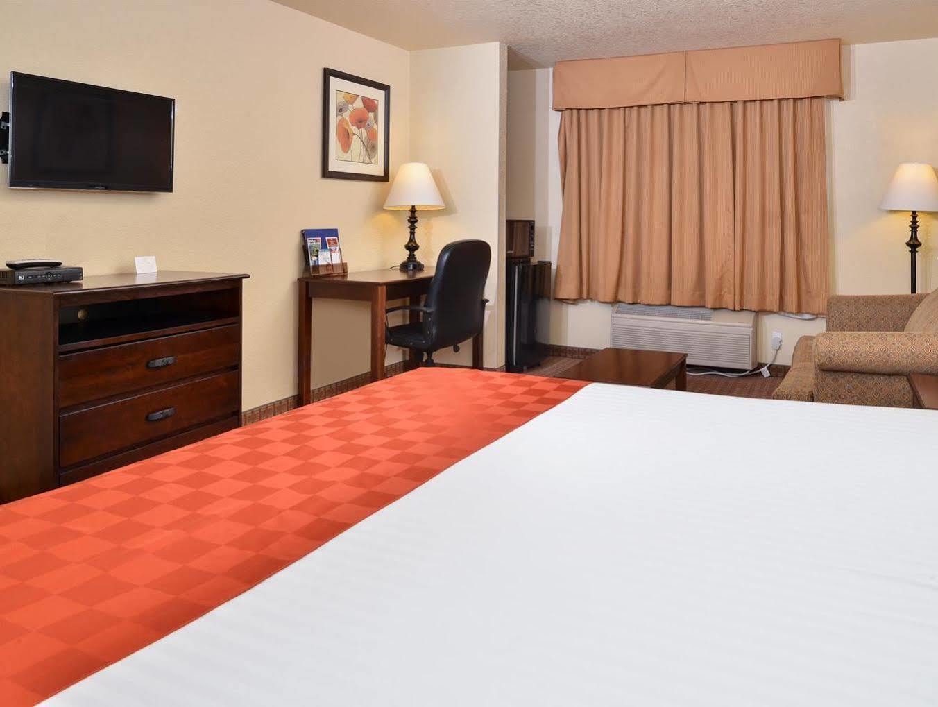 Quality Inn & Suites Fort Worth Ngoại thất bức ảnh